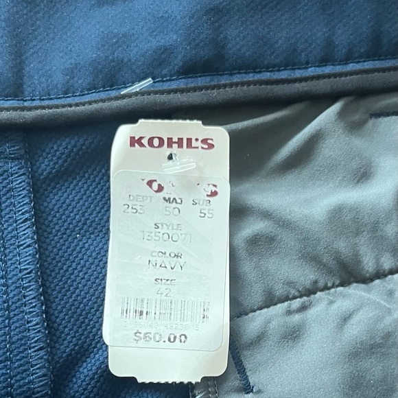 NWT Under Armour Navy Golf shorts Size 42 - Picture 7 of 11